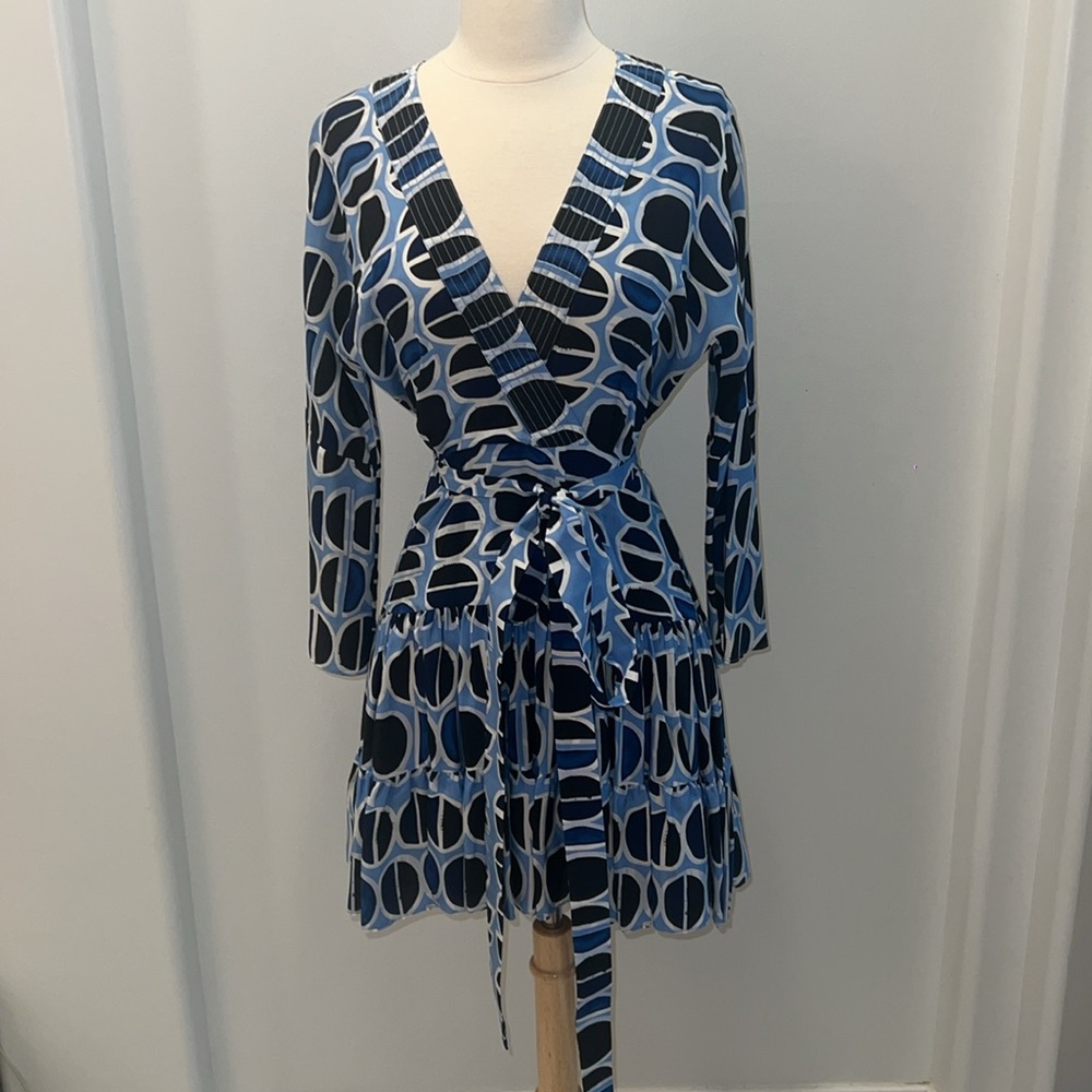 Alexis dress